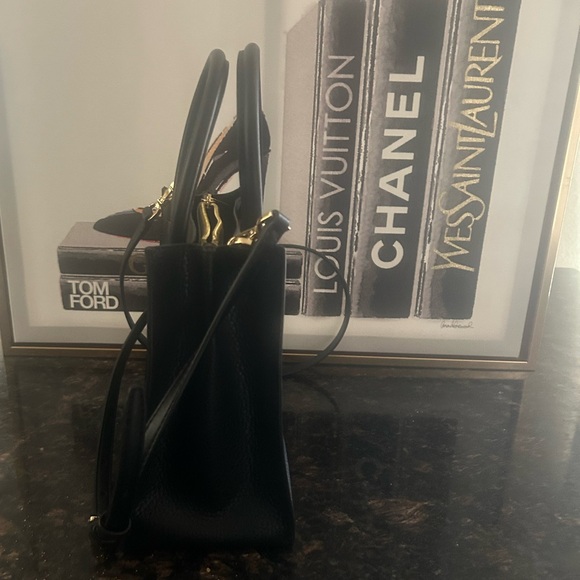 Michael Kors Black and Gold Handbag - Picture 5 of 10